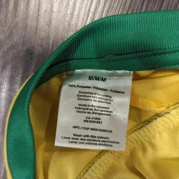 Brazil  football jersey - Picture 3 of 3